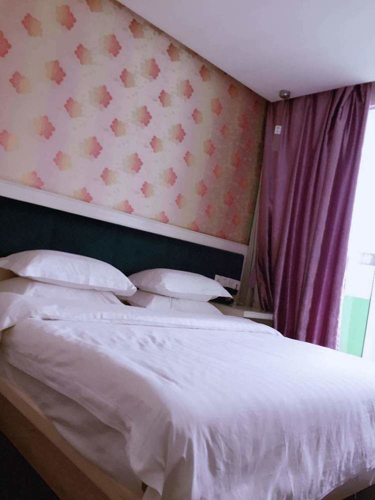 Xinghe Xinfeng Hotel Canton Esterno foto