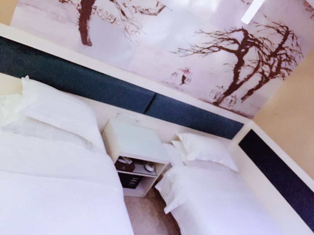 Xinghe Xinfeng Hotel Canton Esterno foto