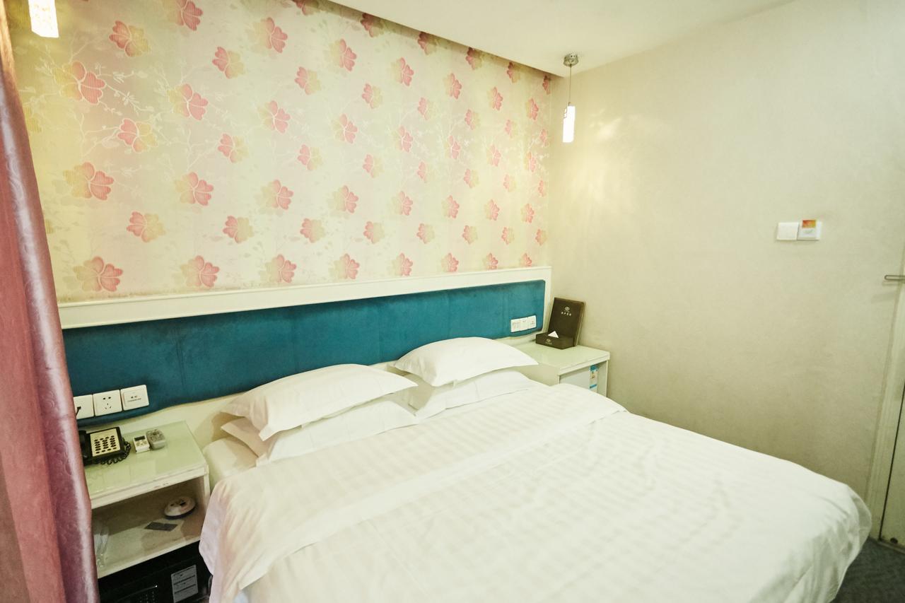 Xinghe Xinfeng Hotel Canton Esterno foto